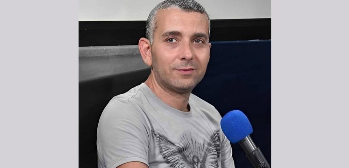 هيثم المكي الأستاذ بن غازي: “كل التضامن مع هيثم، الخو اللي ما جابتوش أمي…”