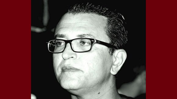 رغم تراجع الشاكي، الإستئناف يقضي بسجن الأستاذ العويني صاحب مقولة “بن علي هرب” لمدة عام (فيديو)