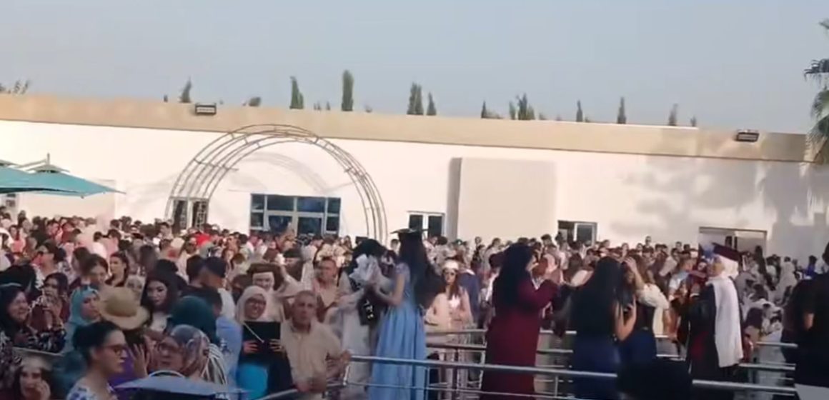 فيديو اليوم من جامعة منوبة: حفل تخرج “بناة” تونس الجدد (فيديو)