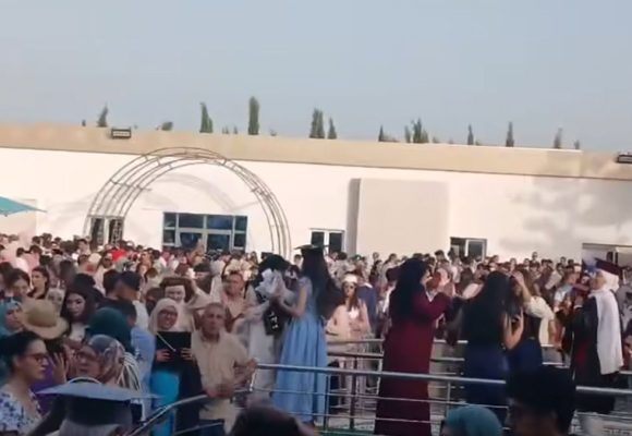 فيديو اليوم من جامعة منوبة: حفل تخرج “بناة” تونس الجدد (فيديو)