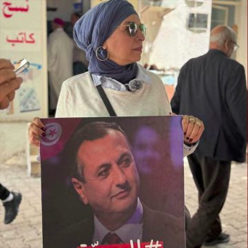 عصام الشابي فائزة راهم: كتاب “الانتقال المجتمعي المعطّل” مرفوض من إدارة السجون و الإصلاح