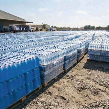 00 بن عروس: معرضة لأشعة الشمس و الغبار مباشرة، حجز 63.530 لترًا من المياه المعدنية بمختلف العلامات التجارية