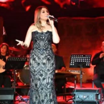 fête المسرح الأثري بقرطاج : حضور بقوة للفن الراقي في احياء الذكرى 70 لانبعاث الجيش