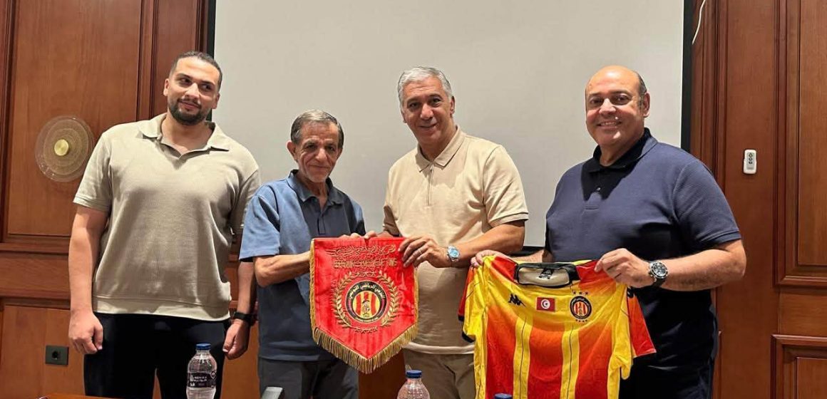 الواعر في ليبيا لانهاء تراتيب انضمام اللاعب البرازيلي ريبيرو إلى الترجي
