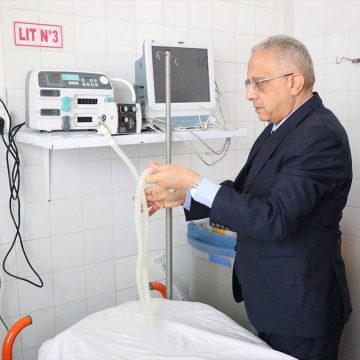 وزير الصحة بعد النداء الذي أطلقه الد.ذكار، وزير الصحة يتدخل و الطفل وجدي يخضع للعملية