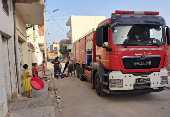 راديو المنستير: التزويد بالماء عبر توفير صهاريج من المياه الصالحة للشرب من بلديتي الزاوية و سوسة