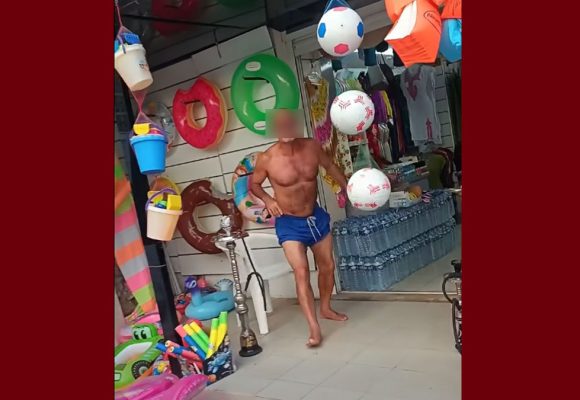 نابل: الاحتفاظ بتاجر محل سياحي بالحمامات رفض بيع الماء المعدني بسعره بعد حملة عنيفة ضده