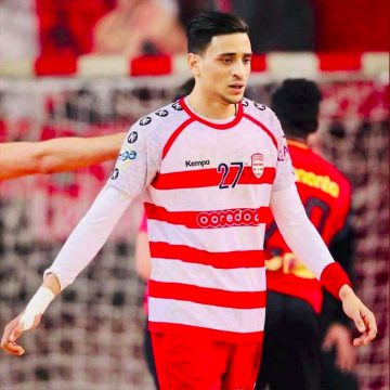 متداول: فسخ العقد بالتراضي بين النادي الافريقي و لاعب كرة اليد أسامة الرميكي