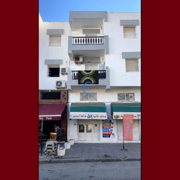 00 بن عروس: بطاقة إيداع ضد الأب الذي ألقى بطفلتيه من الطابق الثالث