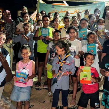 01 بنزرت: شاطىء صونين: الجمهور حضر بكثافة في تظاهرة “مصيف الكتاب” ال33