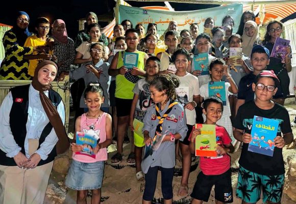 بنزرت: شاطىء صونين: الجمهور حضر بكثافة في تظاهرة “مصيف الكتاب” ال33