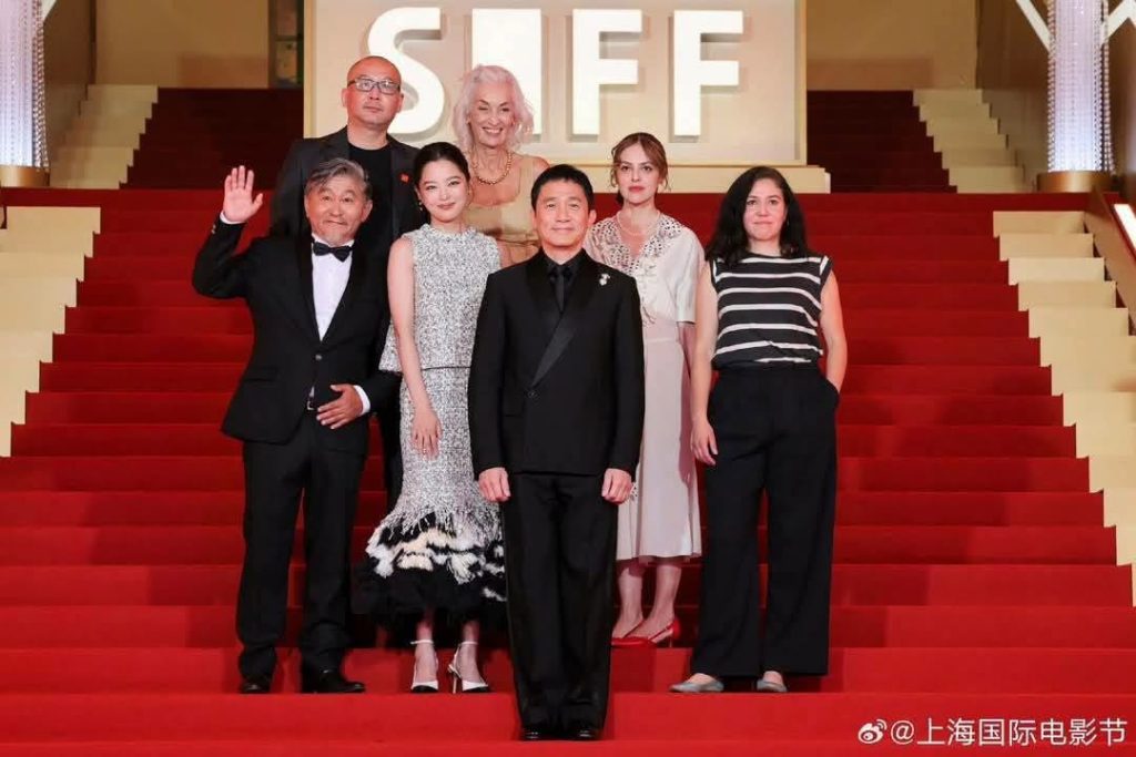 على هامش مهرجان عمان السينمائي الدولي، حوار مع درة بوشوشة، وزارة الثقافة تهنؤها بهذا المرور