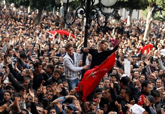 حول فشل الثورة التونسية