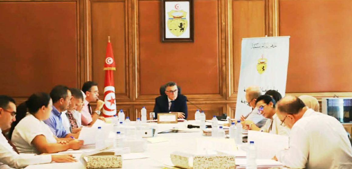 وزارة املاك الدولة: الموافقة على ملفات تفويت في عقارات دولية وملفات شراء عقارات…