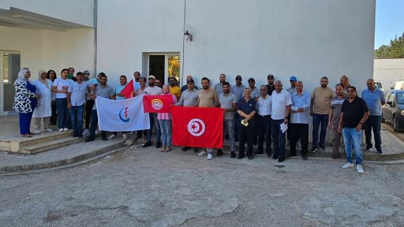 وقفات احتجاجية بكافة أقاليم الشركة التونسية للكهرباء والغاز