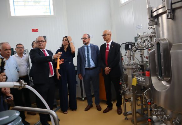 جامعة تونس المنار: افتتاح أول وحدة تجريبية للتخمير بالمعهد العالي للعلوم البيولوجية التطبيقية بتونس