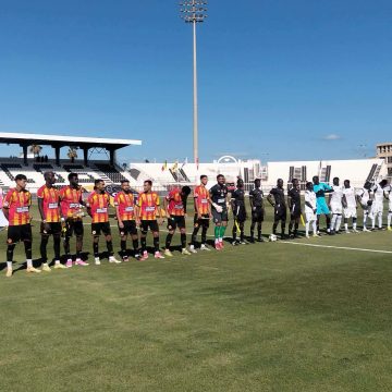 كأس الكاف: الترجي الجرجيسي يفوز بالثلاثية على فريق DIAMBARS FC السنغالي كأس الكاف: الترجي الجرجيسي يفوز بالثلاثية على فريق DIAMBARS FC السنغالي