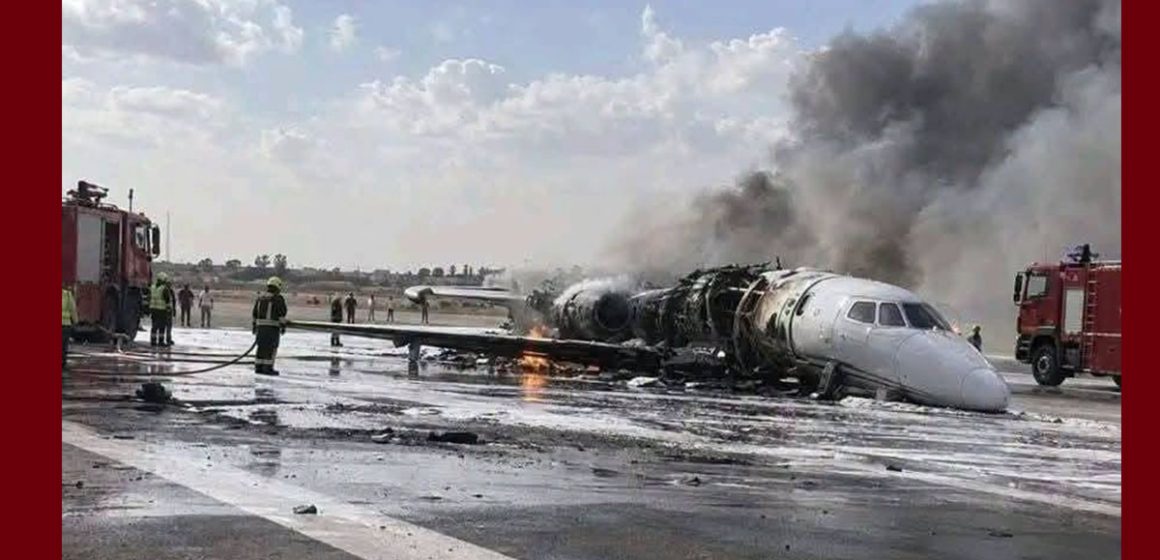 ليبيا ليبيا: بعد تحطم طائرة خلال هبوط اضطراري، تعليق حركة الرحلات من و إلى مطار مصراتة