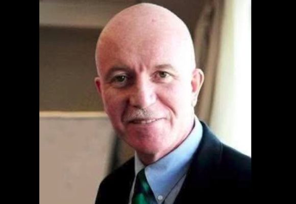 مراسم دفن المرحوم اسكندر ونيس الاستاذ الجامعي المختص في الاقتصاد