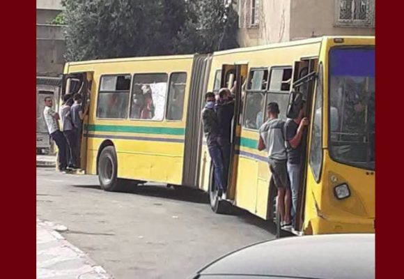 صورة اليوم من صفحة صوت رواد: “معاناة الكاروالتاكسي جماعي…”