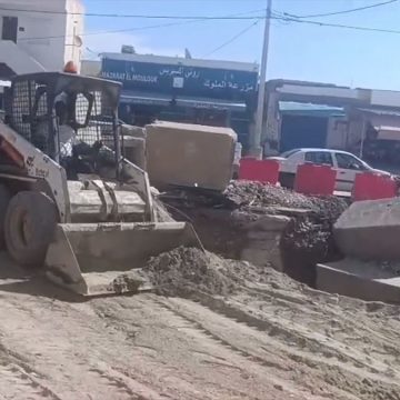 00 جعفر-أريانة: مسؤول وزاري يؤكد التنبيه على المقاول لوضع حواجز السلامة