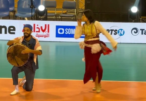 بلاغ من جامعة الكرة الطائرة حول ما اثاره حفل افتتاح بطولة افريقيا من جدل