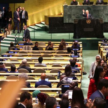 النظام العالمي ينهار عمليًّا بين أروقة الأمم المتحدة