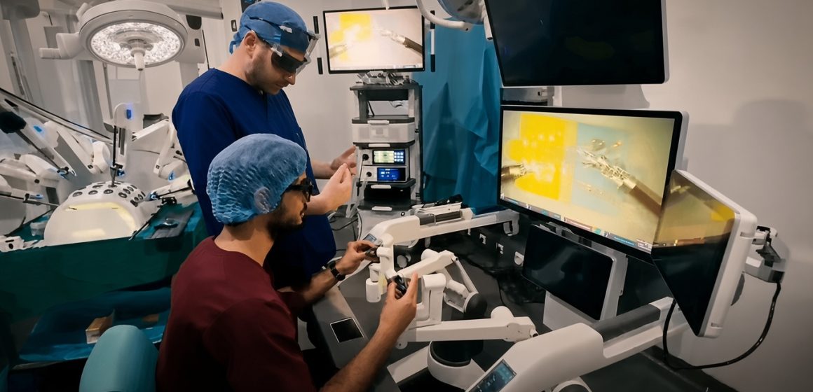 المستشفى الجامعي سهلول سوسة: المستشفى الجامعي سهلول يفتح أبواب المستقبل و يستعد للجراحة الروبوتية (فيديو)