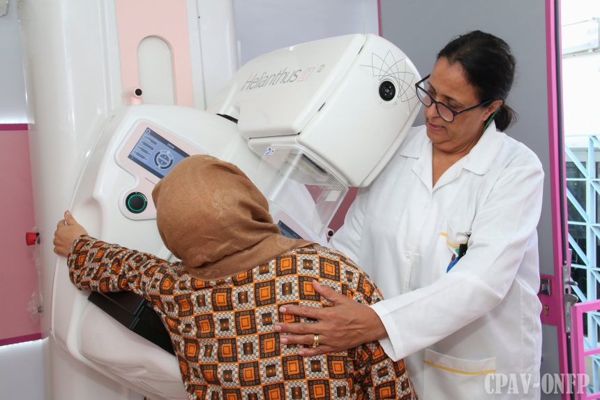 القافلة الصحية لتقصّي سرطان الثدي «Mammo Life» بقلعة الأندلس من ولاية أريانة القافلة الصحية لتقصّي سرطان الثدي «Mammo Life» بقلعة الأندلس من ولاية أريانة