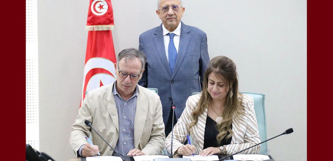 مذكرة تعاون بين معهد صالح عزيّز ومعهد باولي-كالمات بمرسيليا