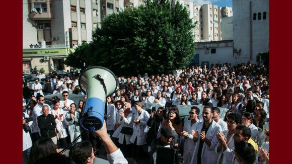 الأطباء الشبان الأطباء الشبان: دعوة للحضور في كلية الطب في تونس، المنستير، سوسة وصفاقس (هام)