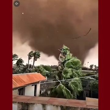 00 بالفيديو/ المهندس حشاد يعلق على الزوبعة التي ضربت صقلية في الجهة المقابلة و القريبة لسواحلنا