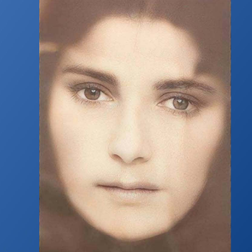 محسن مرزوق يرثي والدته “كتابة على كفن الصالحة”