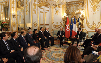 Caid Essebsi reçu par François Hollande le 7 avril 2015 à Paris