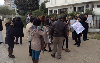 Tunisiens devant ambassade Egypte