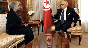 Basma Khalfaoui recu par Beji Caid Essebsi