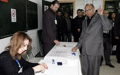 Marzouki-a-vote-a-El-Kantaoui