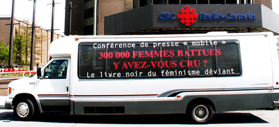  Campagne mobile de sensibilisation aux violences faites aux femmes, au Québec.