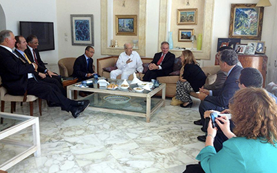 Caid-Essebsi-recoit-une-delegation-de-congressmen-americains