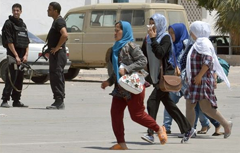 Refugies-libyens-Ras-Jedir-Banniere