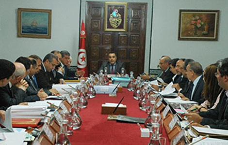 Mehdi-Jomaa-Conseil-du-gouvernement-Banniere