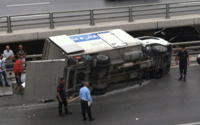 camion renverse 10 14