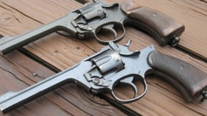 revolvers 10 12