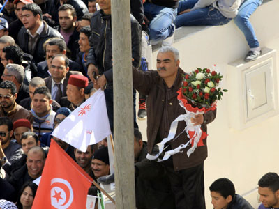 Un bouquet pour Caïd Essebsi