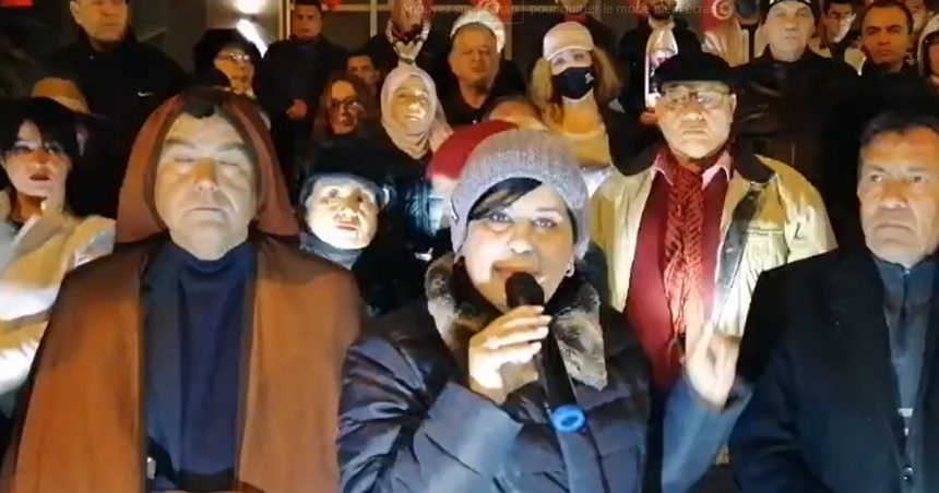 Tunisie – Politique :  Abir Moussi doit cesser de lâcher la proie pour l’ombre