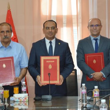 Pèlerinage : Signature de deux accords pour faciliter l’accès aux prestations pour les pèlerins tunisiens