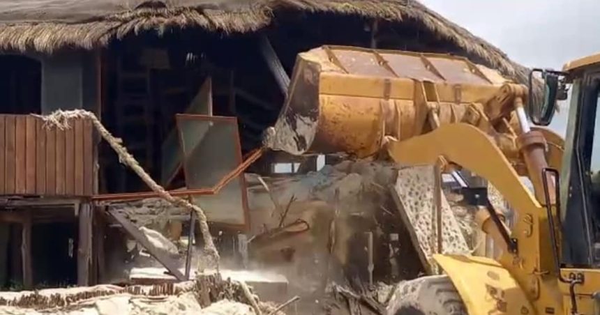 Bizerte : Démolition de constructions érigées illégalement sur le domaine public maritime (Photos)