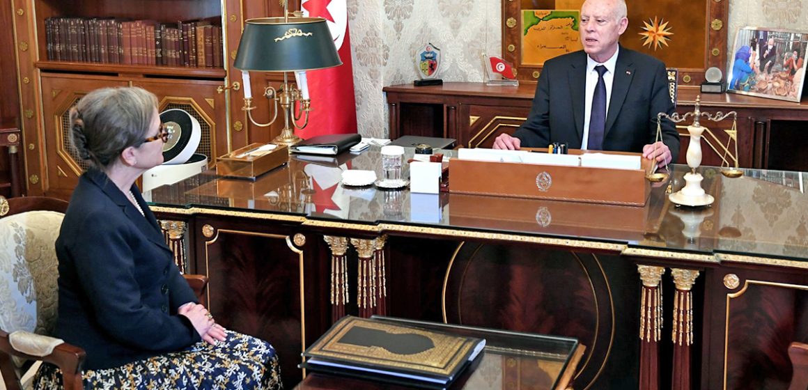 Tunisie : la rumeur, corollaire obligé du défaut de communication officielle