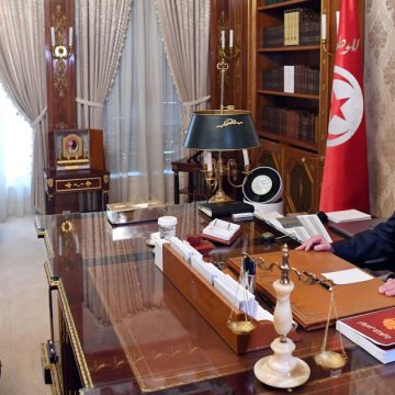 Tunisie : la masse salariale du secteur public atteint 15,6% du budget en 2022
