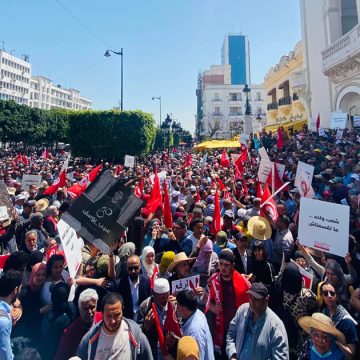 Tunisie : les opposants à Kaïs Saïed maintiennent la pression